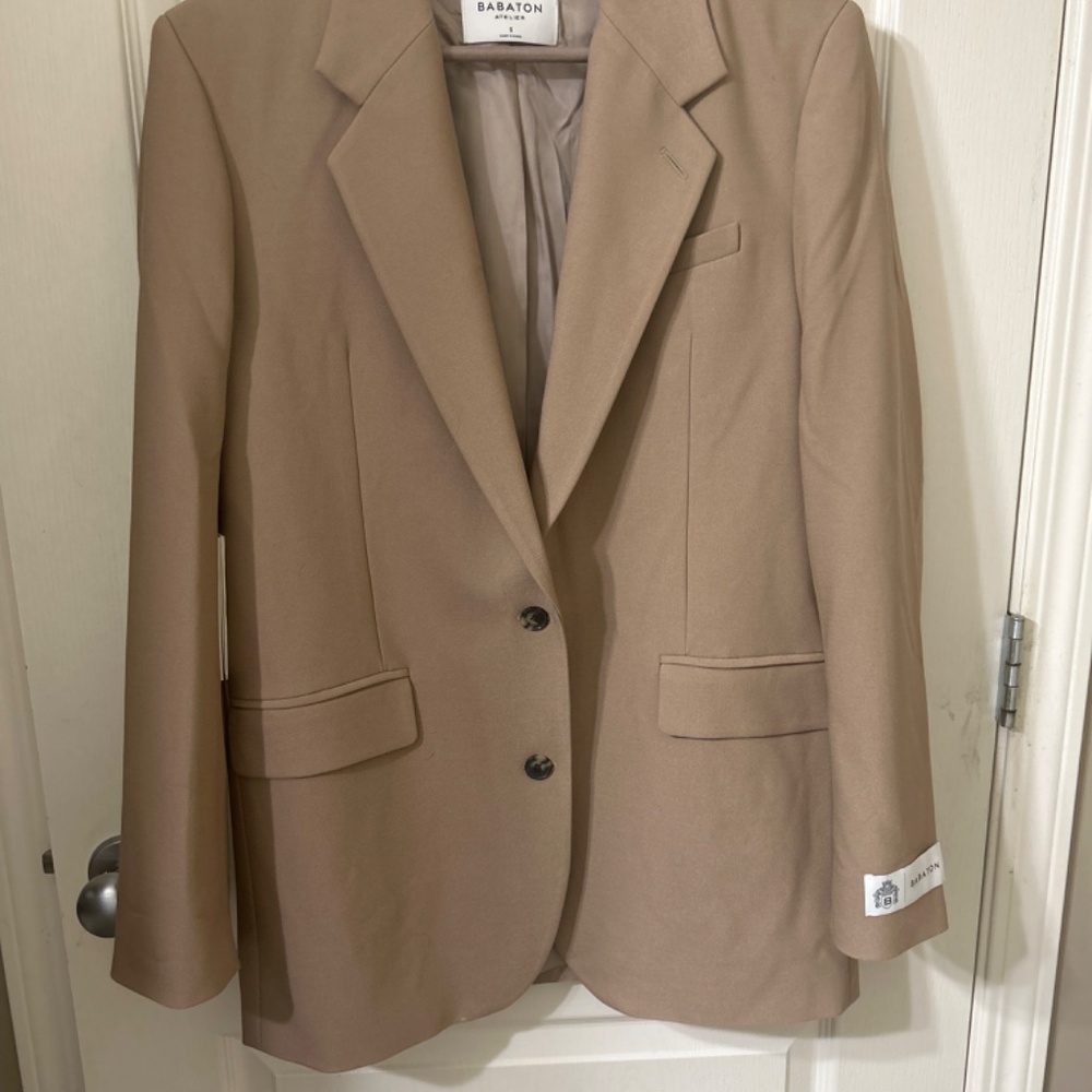 Babaton Agency Blazer - with tags on - Picture 2 of 4